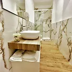 Wood & White * 巴勒莫
